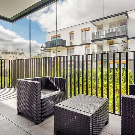 Tropica Garden - Nowe Kolibki Apartment